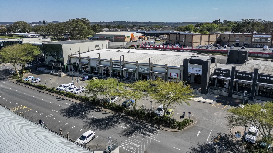 To Let commercial Property for Rent in Beacon Bay North Eastern Cape